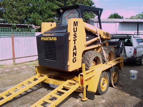 Used Mustang 940 Skid Steer for sale. Mustang equipment